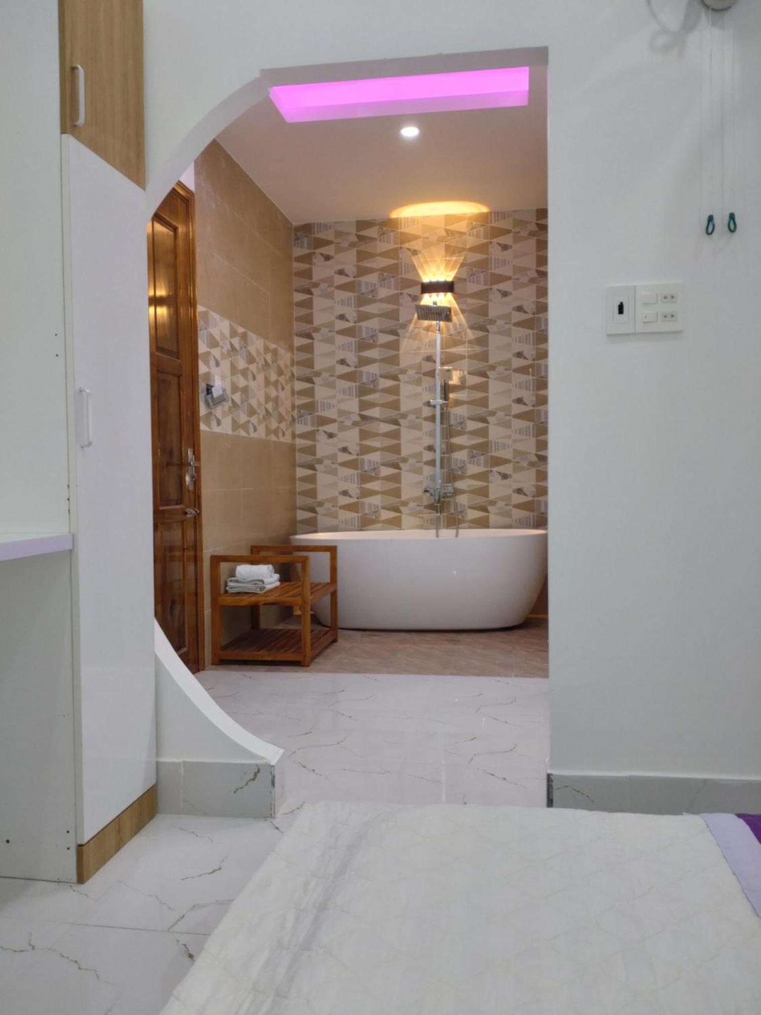 Lavender Tan Thanh Hotel Mini Resort Cong Thanh Extérieur photo